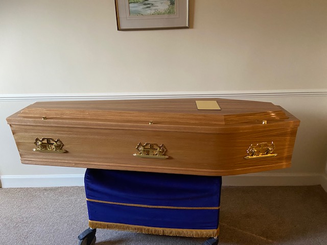 Elm raised lid cremation coffin